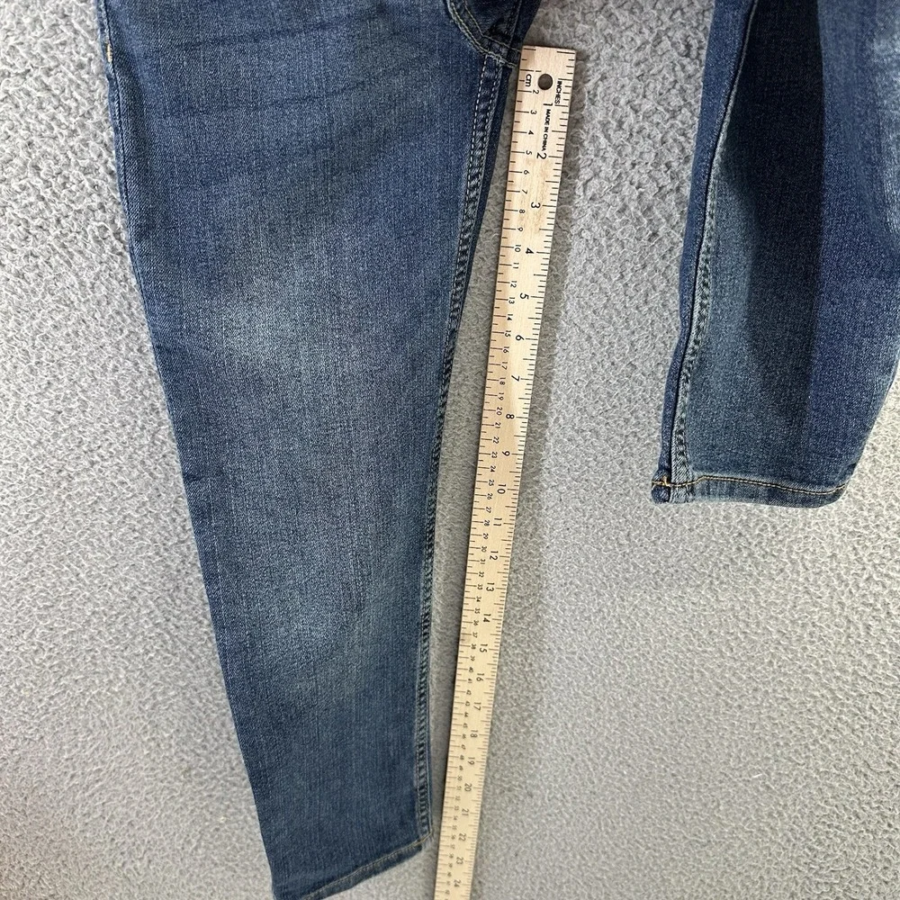 OshKosh B'gosh Jeans Boys Size 7R Blue Denim Classic Straight Leg Jeans